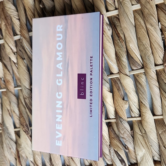 Blinc | Limited Edition Shadow Pallet - Picture 4 of 4